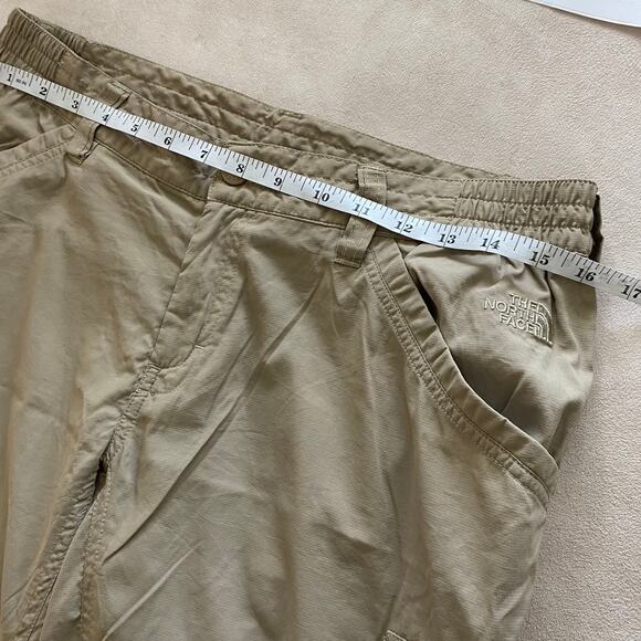 The North Face Women's Khaki Convertible Hiking Nylon Pants Size 8 EUC Ripstop - Picture 7 of 9